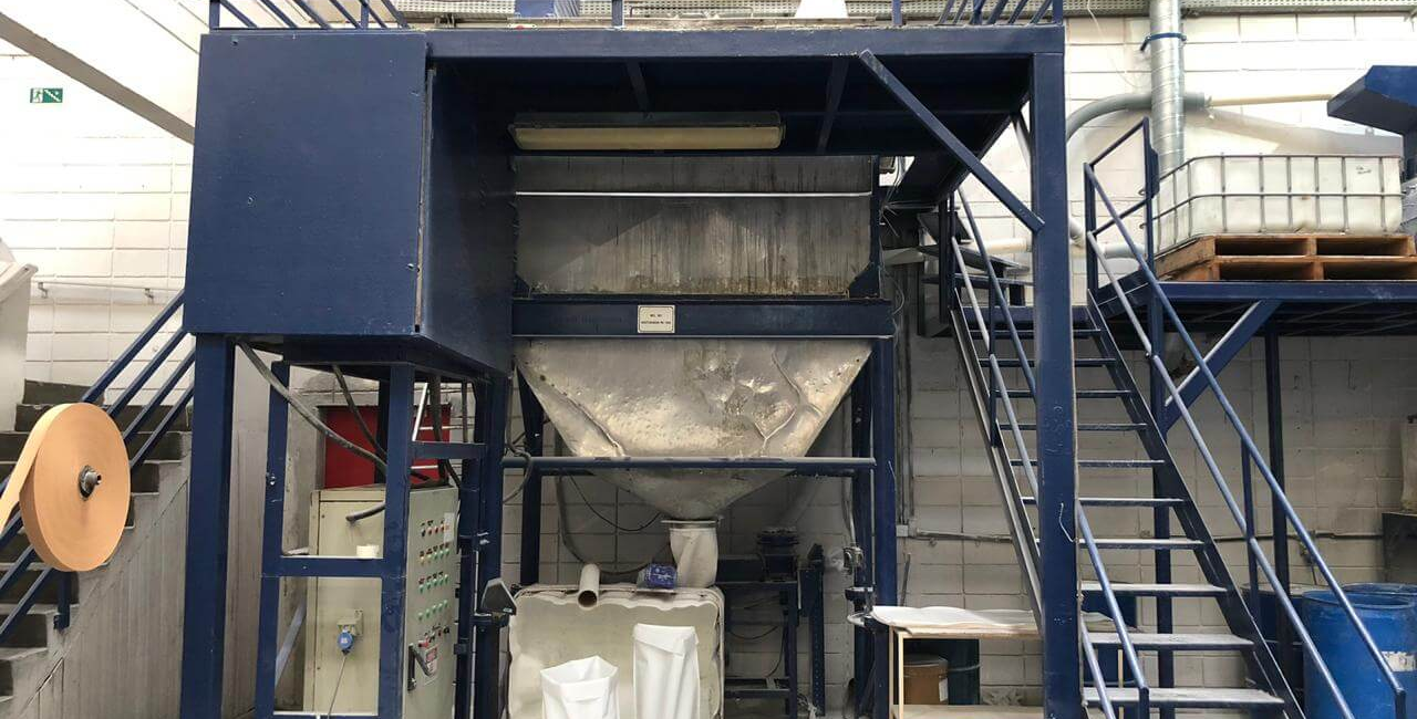 Misturador de pó Trill Química: eficiência e precisão