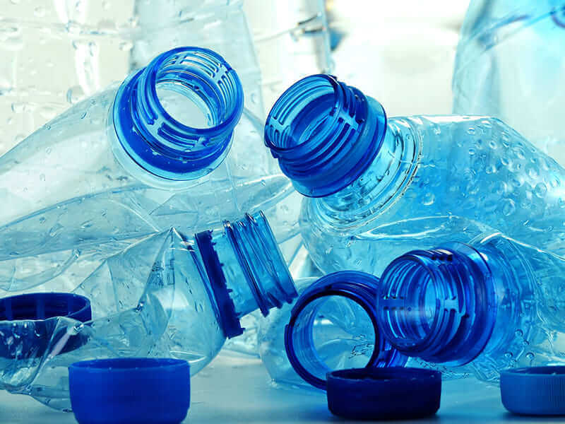 Conheça a distribuidora de produtos químicos para plásticos Trill Química